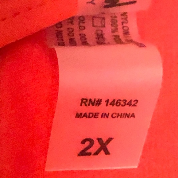 Nicole Miller New York Plus Size V Swimsuit - Picture 9 of 10